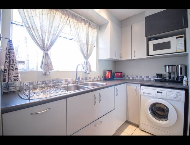 2 BEDROOM APARTMENT FOR SALE IN EASTLEIGH